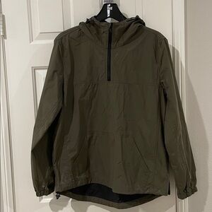 OLIVE GREEN WINDBREAKER ZIP-UP
